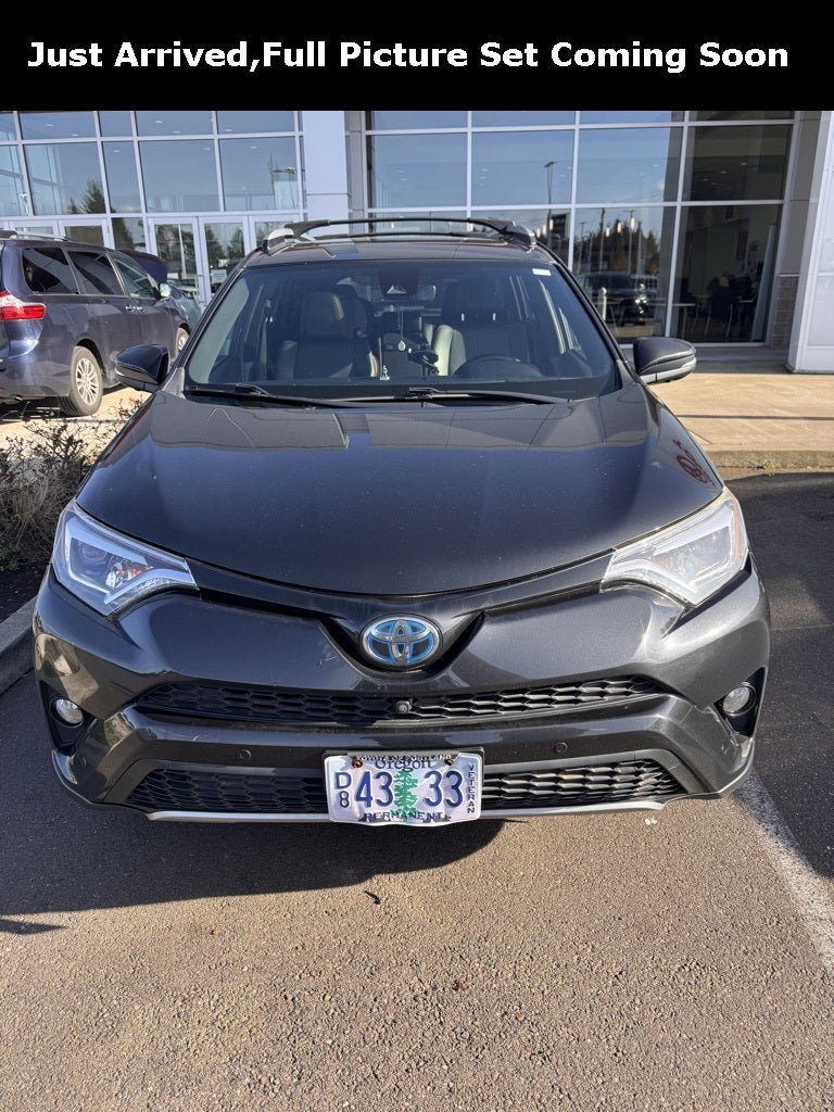 2018 Toyota RAV4 Hybrid SE