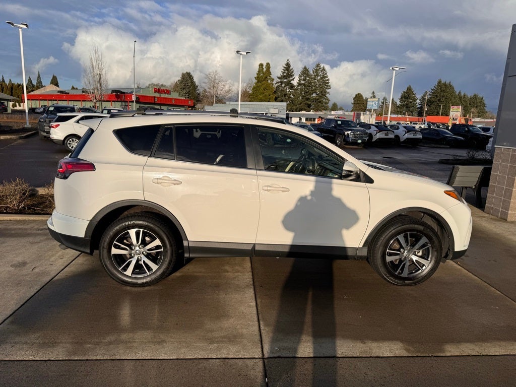 2018 Toyota RAV4 Base