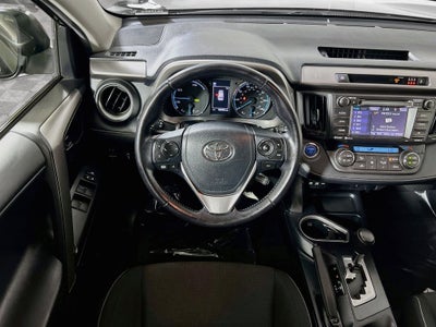 2017 Toyota RAV4 Hybrid XLE