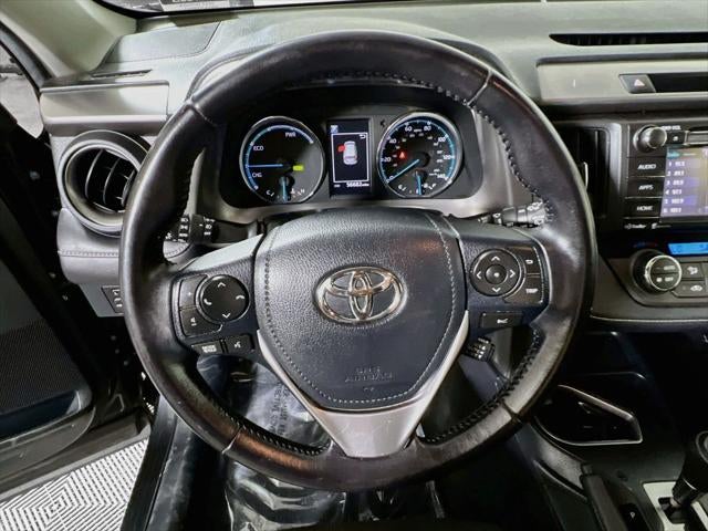 2017 Toyota RAV4 Hybrid XLE