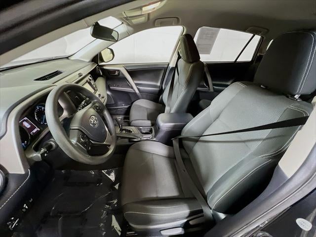 2018 Toyota RAV4 Hybrid LE