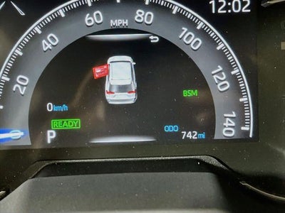 2025 Toyota RAV4 Hybrid XLE