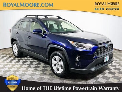 2020 Toyota RAV4 Hybrid XLE