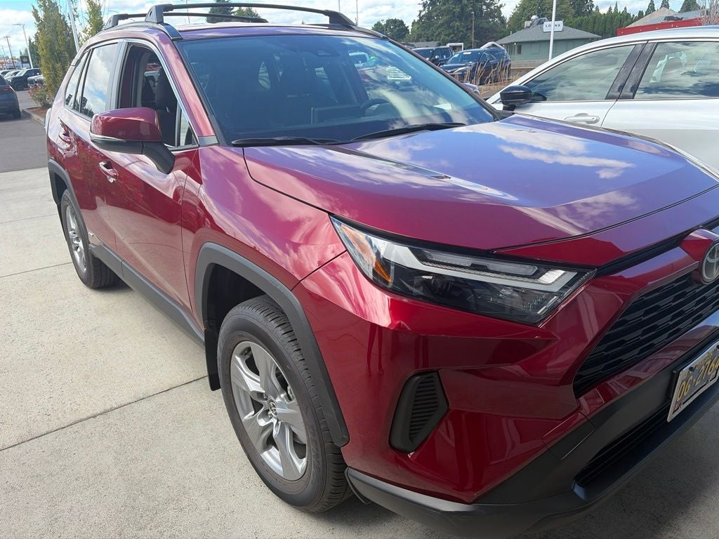 2025 Toyota RAV4 Hybrid XLE