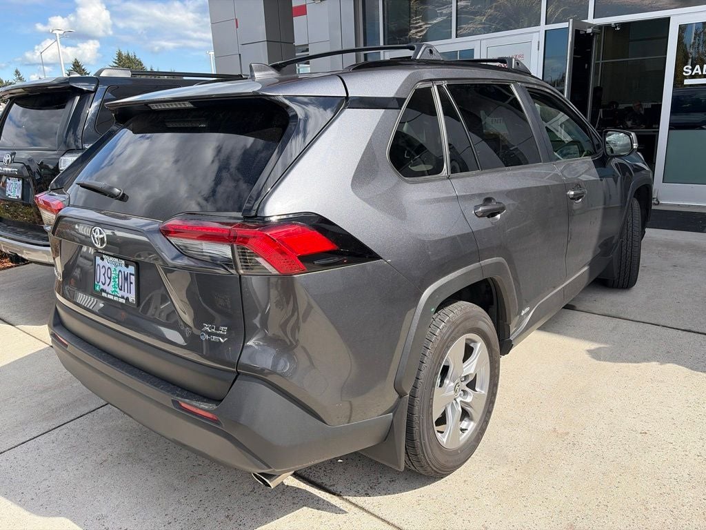 2025 Toyota RAV4 Hybrid XLE