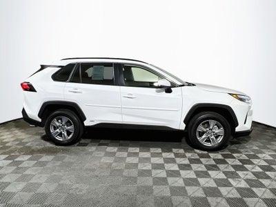 2025 Toyota RAV4 Hybrid XLE