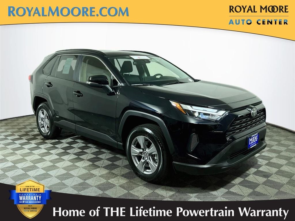 2025 Toyota RAV4 Hybrid XLE