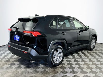 2025 Toyota RAV4 Hybrid XLE