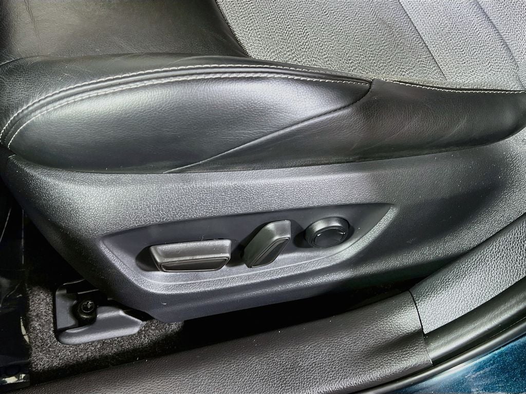 2021 Toyota Corolla Hatchback XSE