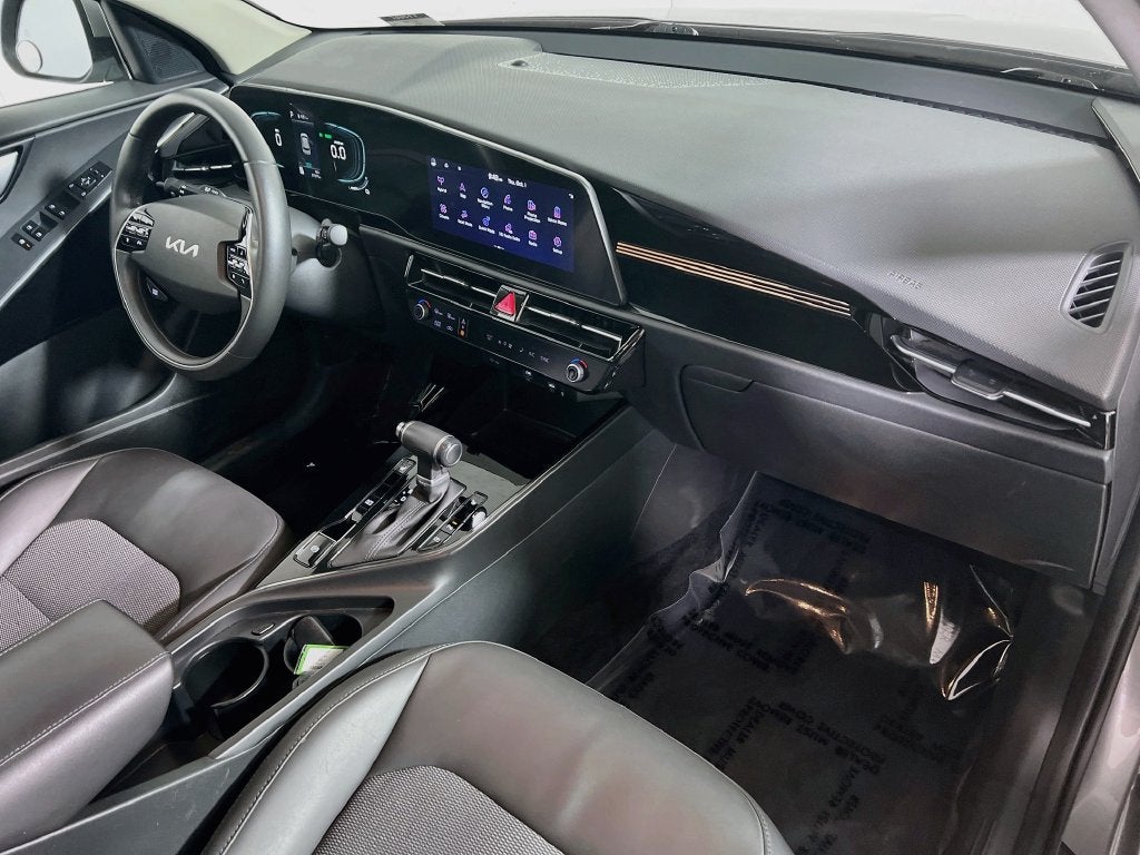2023 Kia Niro EX