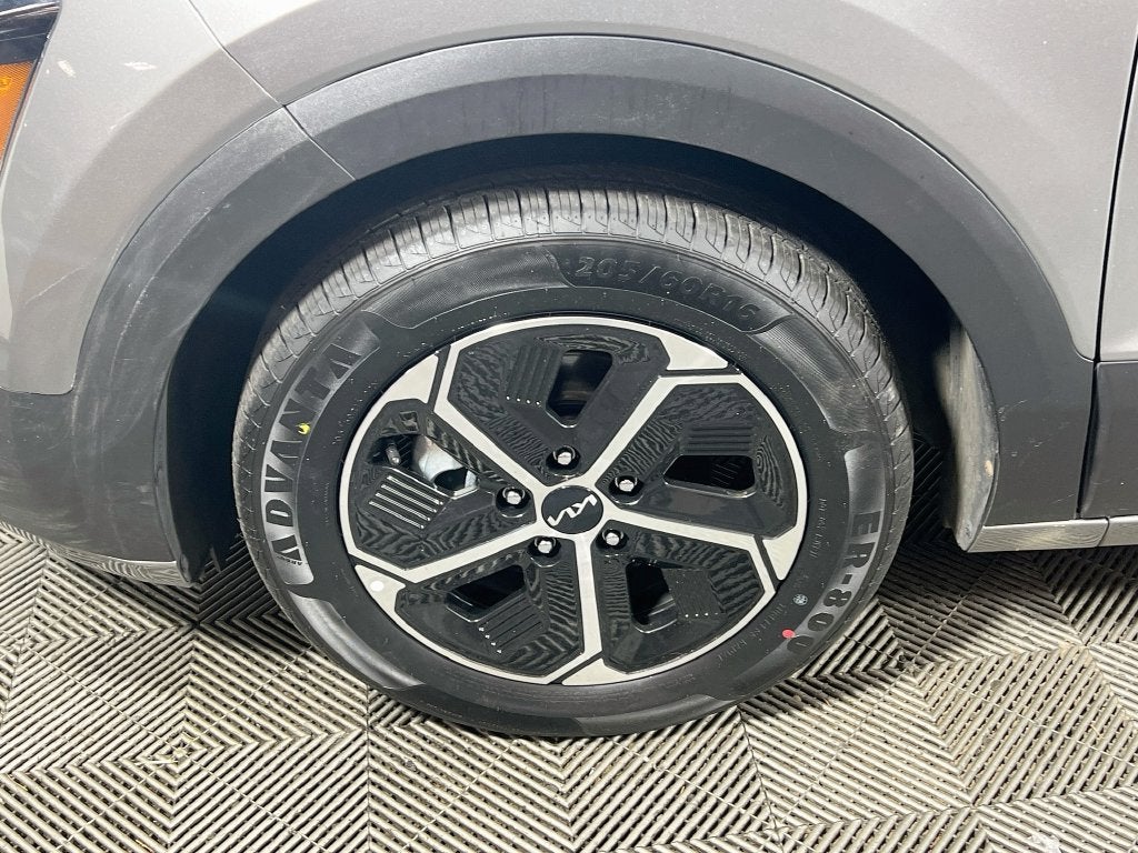 2023 Kia Niro EX