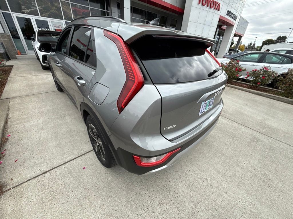 2023 Kia Niro EX
