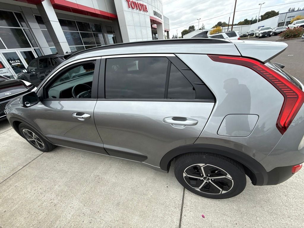 2023 Kia Niro EX