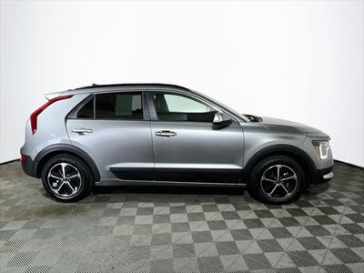 2023 Kia Niro EX