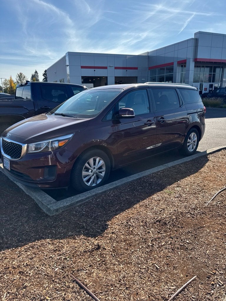 2017 Kia Sedona LX