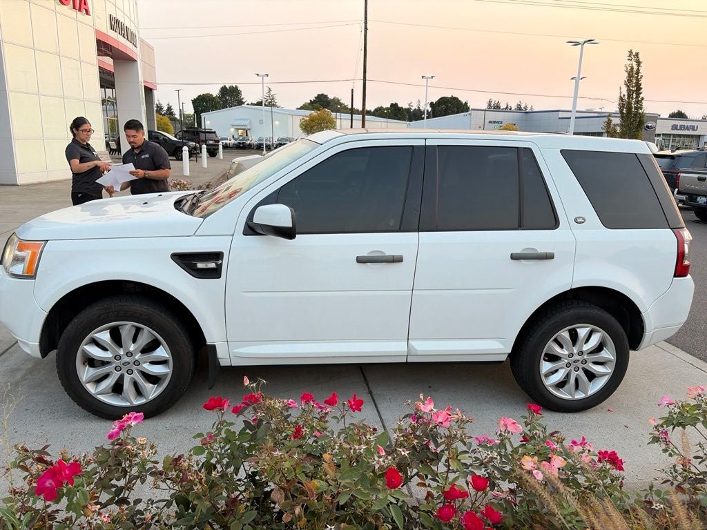2012 Land Rover LR2 Base