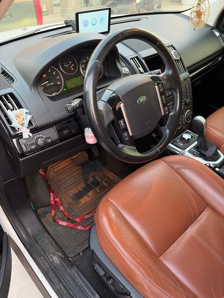 2012 Land Rover LR2 Base