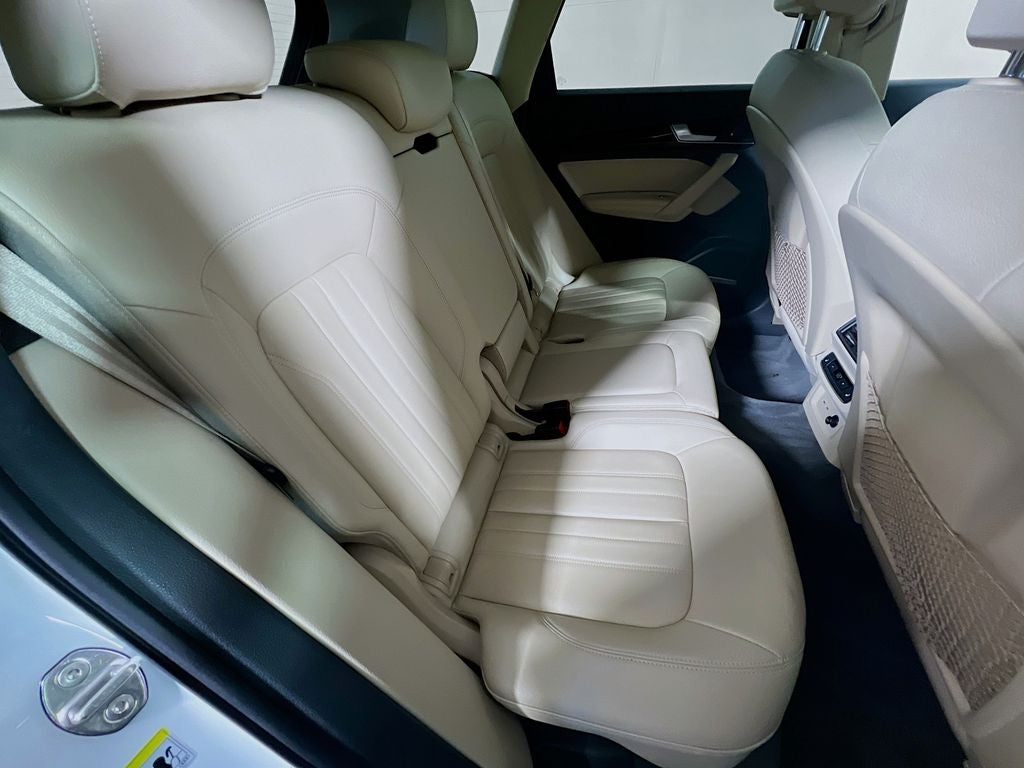 2020 Audi Q5 e 55 Premium Plus quattro