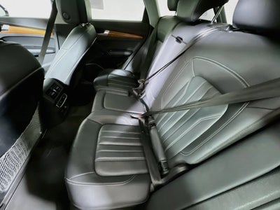 2023 Audi Q5 45 S line Premium quattro