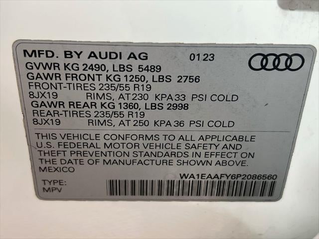 2023 Audi Q5 45 S line Premium quattro