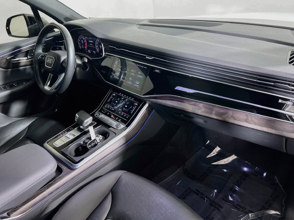 2021 Audi Q7 55 Prestige quattro