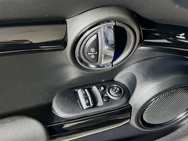 2023 MINI John Cooper Works Base