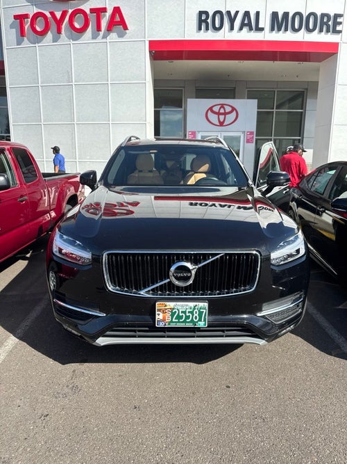 2018 Volvo XC90 T6 Momentum