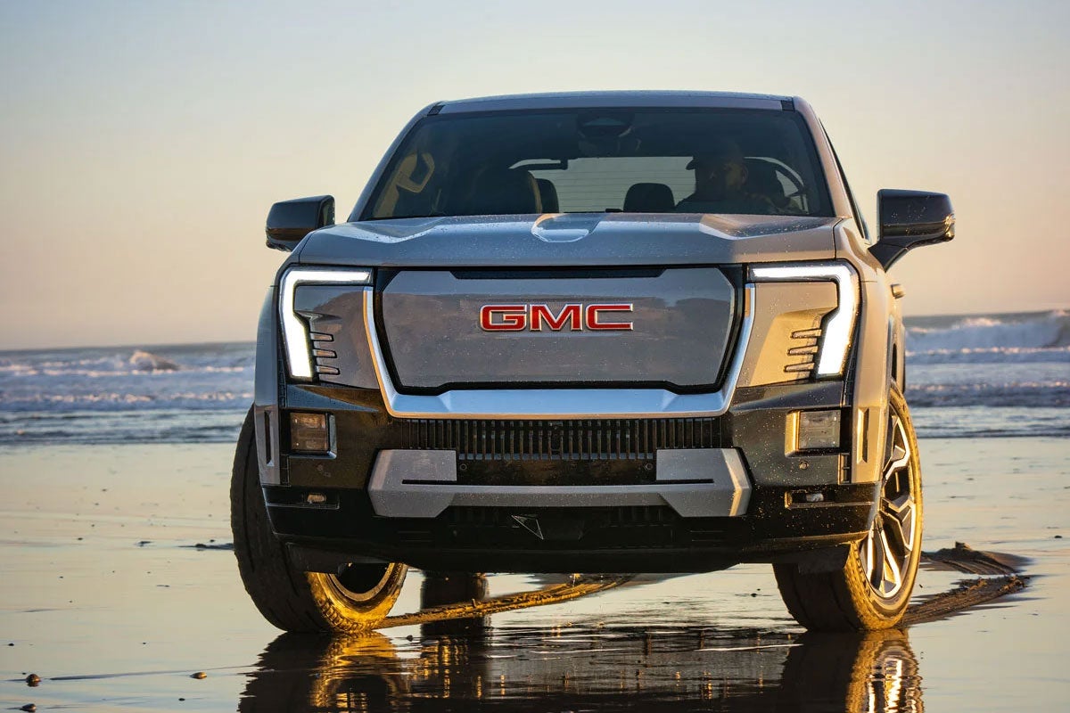 Royal Moore Buick GMC in Hillsboro OR